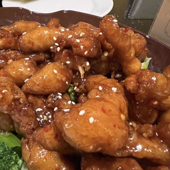 Spicy Basil - Sesame Chicken - Asian Fusion Near Me - Englewood, Colorado Spicy Basil - Sesame Chicken - Asian Fusion Near Me - Englewood, Colorado
