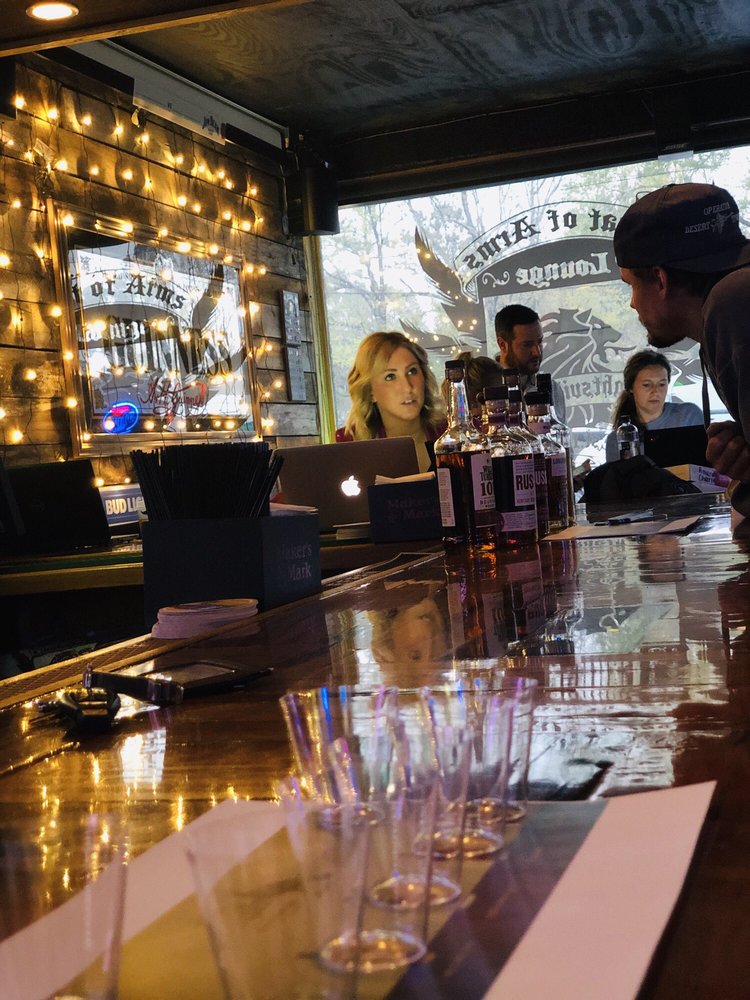 Coat of Arms Lounge, Wilmington Roadtrippers