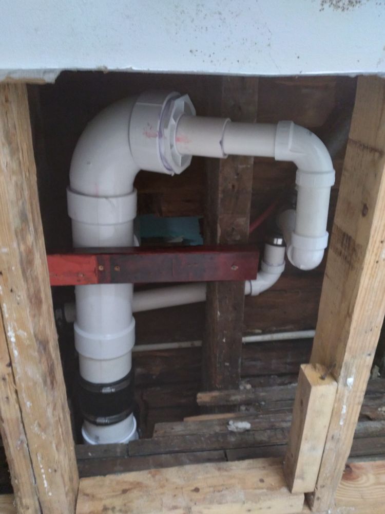 Slide of Leyvas' Construction