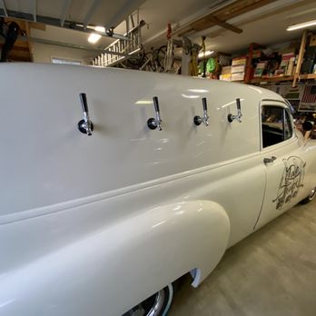 Tap Truck Portland - custom paint job - Bartenders Near Me Tap Truck Portland - custom paint job - Bartenders Near Me