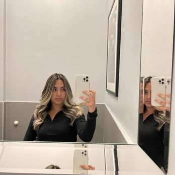 Mure Salon - Hair Stylists Near Me - New York, New York Mure Salon - Hair Stylists Near Me - New York, New York