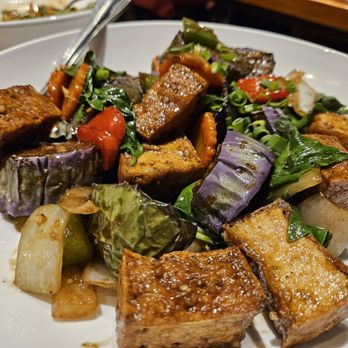 Rangoon Burmese Kitchen - Tender eggplant and tofu cooked to perfection - Burmese Near Me - Honolulu, Hawaii