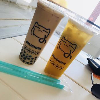 Bubble Well - Black milk tea with bubble & pineapple green tea with jelly. - Bubble Tea Near Me - Denton, Texas