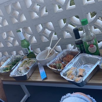 Moshi Moshi - Sushi Bars Near Me - Miami Beach, Florida