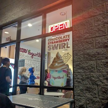 Yogurtland - front of store - Ice Cream & Frozen Yogurt Near Me - Las Vegas, Nevada Yogurtland - front of store - Ice Cream & Frozen Yogurt Near Me - Las Vegas, Nevada