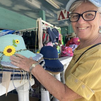 Sponge Docks - Gift Shops Near Me - Tarpon Springs, Florida
