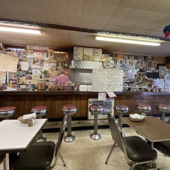 Van's Spa - View of the counter and grill - Breakfast & Brunch Near Me - Bristol, Rhode Island Van's Spa - View of the counter and grill - Breakfast & Brunch Near Me - Bristol, Rhode Island