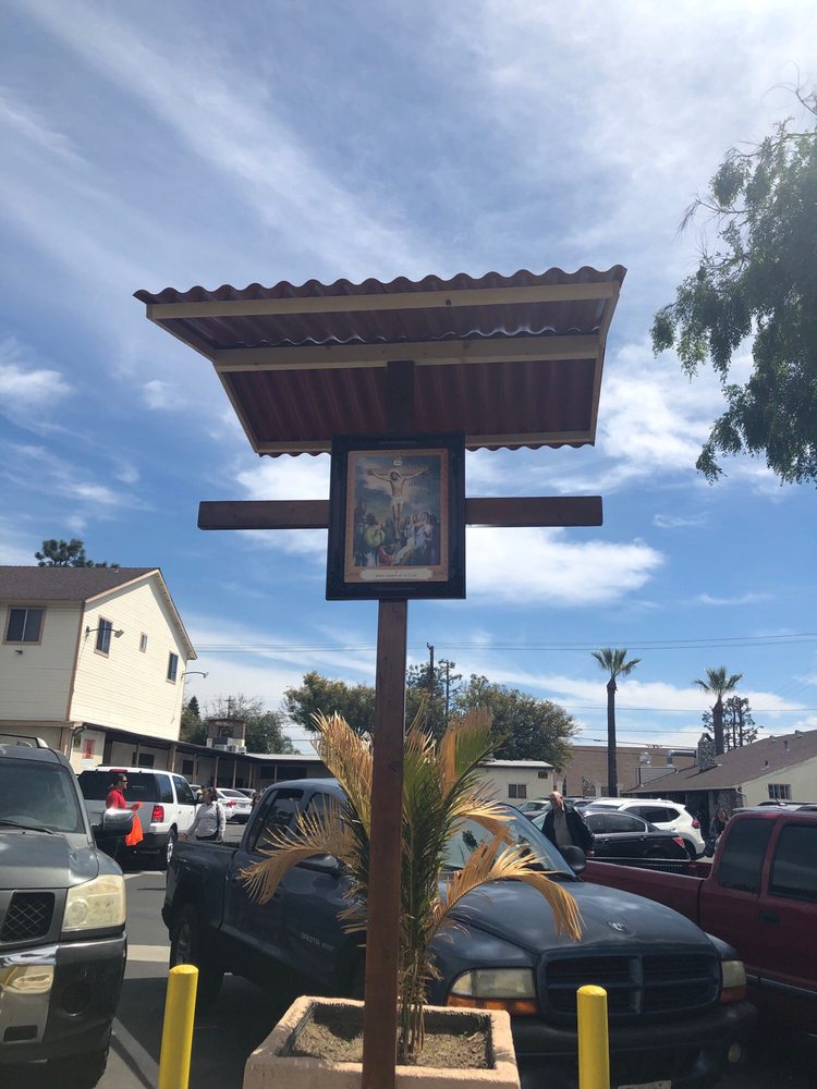 SACRED HEART CATHOLIC CHURCH 18 Photos & 14 Reviews Churches 1215