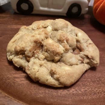 Crave Cookie - Cookie Butter Cookie - Desserts Near Me - Clovis, California