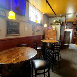 Pub 21