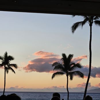 Spago - Pacific View - Asian Fusion Near Me - Maui, Hawaii