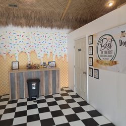 Mr. Richards Hot Dogs and Soft Serve Ice Cream - Inside