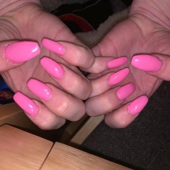 Rosie's Nails - Nail Salons Near Me - North Bend, Oregon