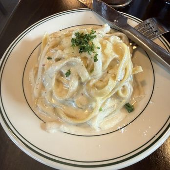 Mio Osteria - Fettuccine with white sauce - Italian Near Me - Edwardsville, Illinois