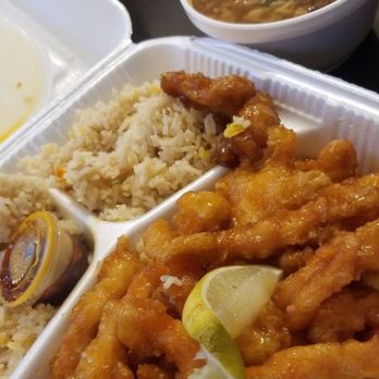 La Fogata's China Kitchen - Lemon Chicken w/Hot & Sour Soup - Chinese Near Me - Manor, Texas La Fogata's China Kitchen - Lemon Chicken w/Hot & Sour Soup - Chinese Near Me - Manor, Texas