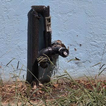 Clean Valley Water: Water Purification Company - Water leaking from an open grey pipe system - Water Purification Services Near Me - Fresno, California