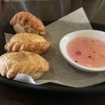 Williamsburg Thai Cuisine - A8. Curry Puff - Thai Near Me - Brooklyn, New York Williamsburg Thai Cuisine - A8. Curry Puff - Thai Near Me - Brooklyn, New York