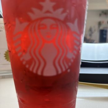 Starbucks - Coffee & Tea Near Me - Sherman Oaks, California Starbucks - Coffee & Tea Near Me - Sherman Oaks, California