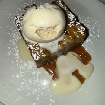 Cotton Row Restaurant - Bread Pudding - New American Near Me - Huntsville, Alabama Cotton Row Restaurant - Bread Pudding - New American Near Me - Huntsville, Alabama