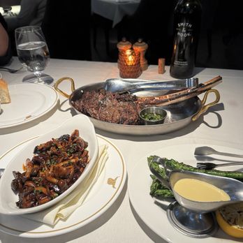 Dean's Steak & Seafood - Smith & Hook, Cabernet Sauvignon, Central Coast, CA 2022 Tomahawk Ribeye - Seafood Near Me - San Antonio, Texas Dean's Steak & Seafood - Smith & Hook, Cabernet Sauvignon, Central Coast, CA 2022 Tomahawk Ribeye - Seafood Near Me - San Antonio, Texas