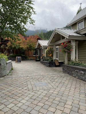 BReD - Organic Sourdough by null