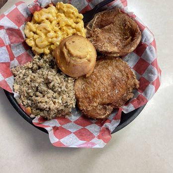 Wing Quarter - Cajun/Creole Near Me - Houston, Texas