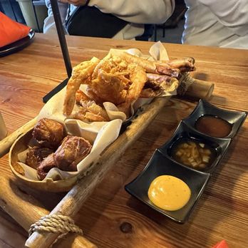 Full House BBQ - Full House Trio (12 Pieces) shumai, shrimp, lumpia - Barbeque Near Me - Las Vegas, Nevada Full House BBQ - Full House Trio (12 Pieces) shumai, shrimp, lumpia - Barbeque Near Me - Las Vegas, Nevada