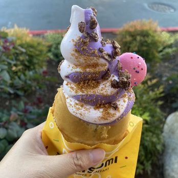 Somisomi - Ice Cream & Frozen Yogurt Near Me - Bellevue, Washington Somisomi - Ice Cream & Frozen Yogurt Near Me - Bellevue, Washington