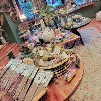 Element Tree Essentials - Candle Stores Near Me - Asheville, North Carolina