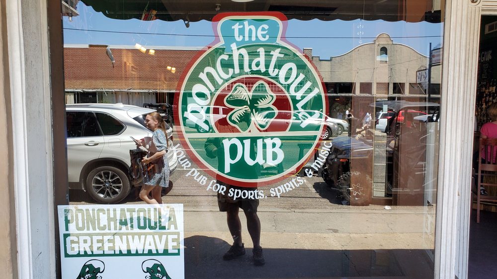 PONCHATOULA PUB Updated September 2024 165 W Pine St, Ponchatoula