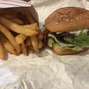 Lee's Burger Place - Cheeseburger and French Fries - Burgers Near Me - Newton Centre, Massachusetts Lee's Burger Place - Cheeseburger and French Fries - Burgers Near Me - Newton Centre, Massachusetts