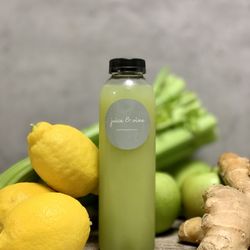 Juice & Vine Cold Pressed Juicery - Celery Kick
Celery, Green Apple, Ginger