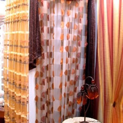 Avon Decorators