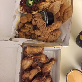 Buffalo Wild Wings - Chicken Wings Near Me - Rochester Hills, Michigan