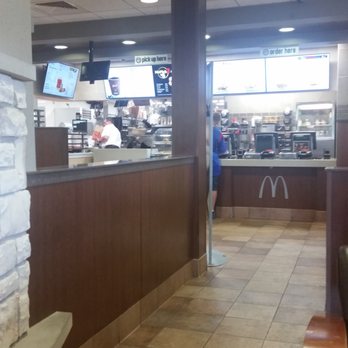 McDonald's - Newly remodeled,  very nice - Burgers Near Me - Chicago, Illinois