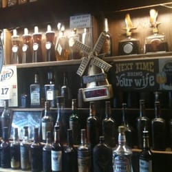 Jack's Bar