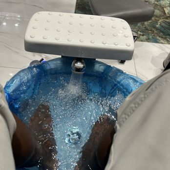 Lee Nails And Day Spa - Nail Salons Near Me - Kissimmee, Florida Lee Nails And Day Spa - Nail Salons Near Me - Kissimmee, Florida