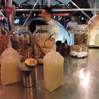 Street Xo - Two fruity drinks and one exotic. - Gastropubs Near Me - Madrid, M Street Xo - Two fruity drinks and one exotic. - Gastropubs Near Me - Madrid, M