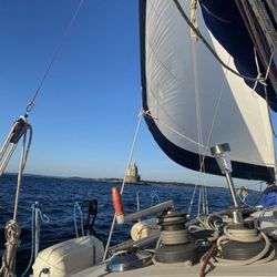 Poet's Lounge Sailing Charters