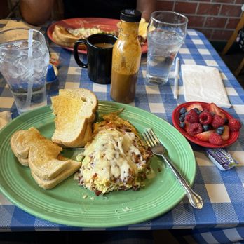 Jake's Roadhouse - My ABT omelette with sour dough toast and mixed berries - Barbeque Near Me - Monrovia, California