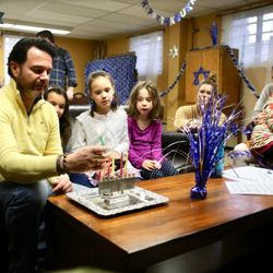 Bet Alef Meditative Synagogue - Chanukah activities for young families.