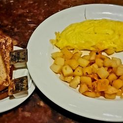 Three Sisters Cafe - Three Sisters Cafe Cheese Omlette