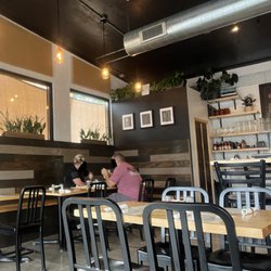 The Iron Whisk - Dinning area.