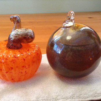 Glass Hand Studio - Beautiful pumpkin and glass ornament that Prax helped me to make. - Glass Blowing Near Me - Alameda, California