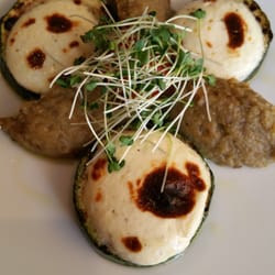 Restaurant Le Tire-Bouchon Cafe-Bistro - Zucchini with goat cheese