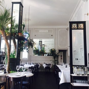 Augustus by Mudbrick - Simple and clear, chocolate and cream - French Near Me - Ponsonby, AUK