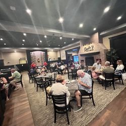 9 South Bar & Grille - Dining room side