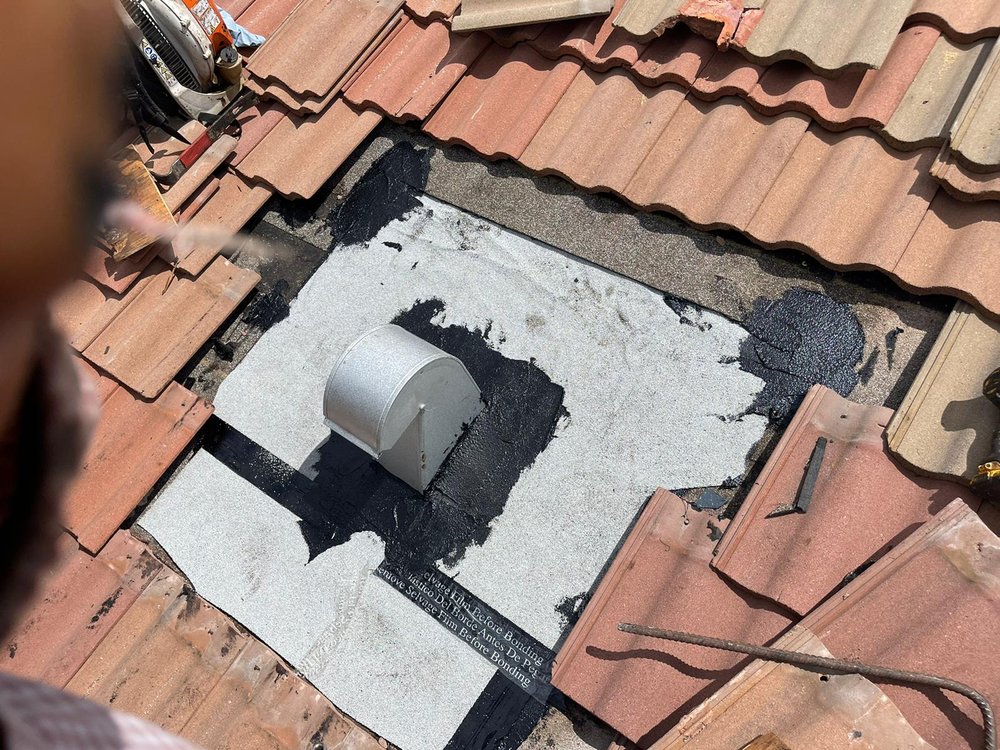 Slide of S & R Roofing Services LLC