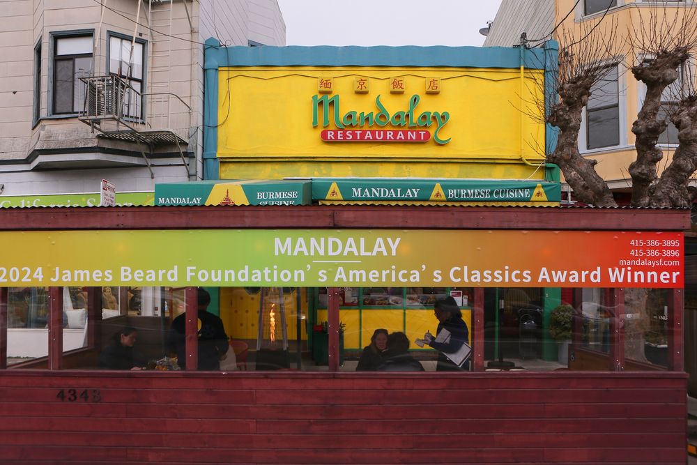 MANDALAY RESTAURANT Updated October 2024 2415 Photos & 2532 Reviews