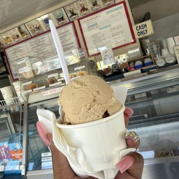 Loard's Ice Cream - Caramel cashew ice cream - Ice Cream & Frozen Yogurt Near Me - Oakland, California Loard's Ice Cream - Caramel cashew ice cream - Ice Cream & Frozen Yogurt Near Me - Oakland, California